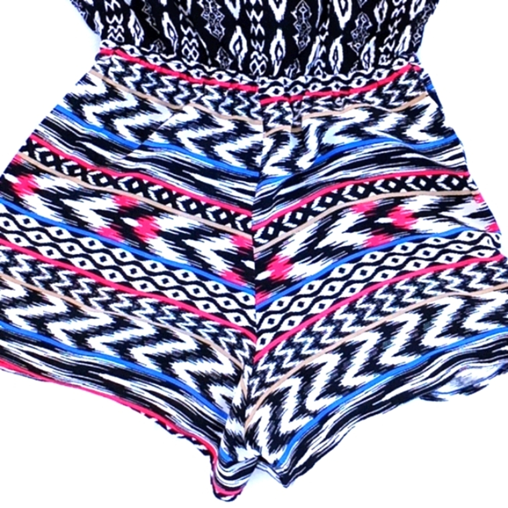 Stiletto Short Romper - Picture 7 of 7